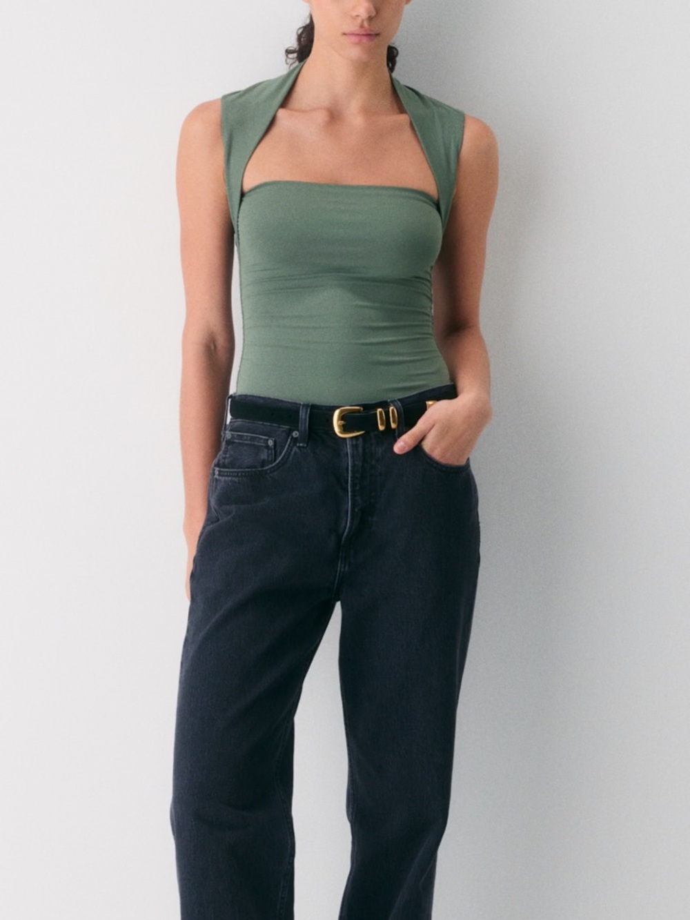 Aritzia original contour flourish top